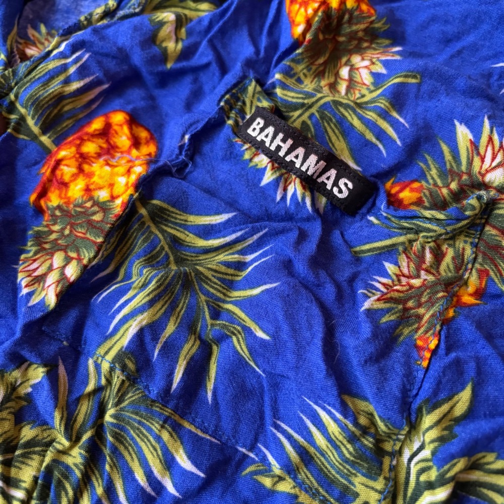 COJ Apparels Bahamas‎ Pineapple Tropical Rayon Button Down Shirt Blue Large